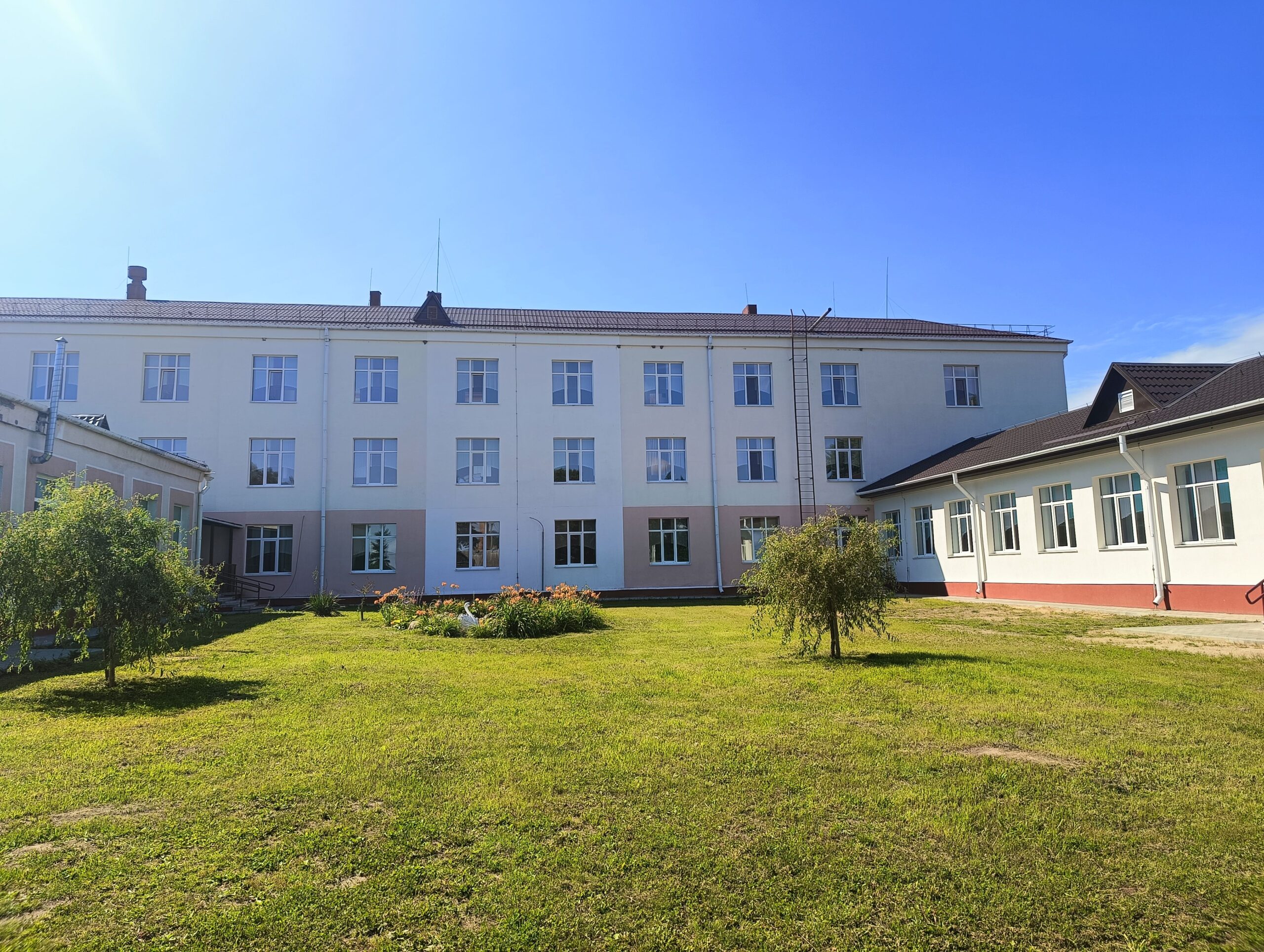 "Капитальный ремонт дома для престарелых и инвалидов и здания многофункционального государственного учреждения «Краснослободской психоневрологический дом-интернат для престарелых и инвалидов"